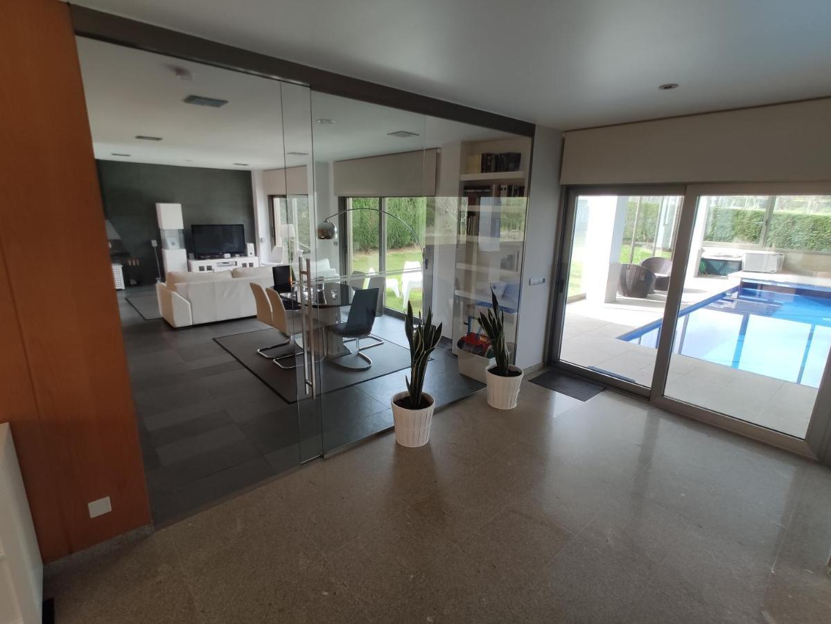 Sanxenxo Casa Rial 47 Con Piscina Climatizadaヴィラ エクステリア 写真