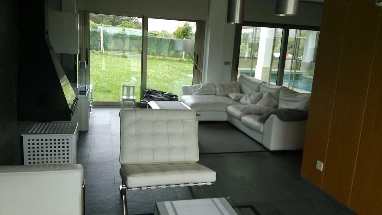 Sanxenxo Casa Rial 47 Con Piscina Climatizadaヴィラ エクステリア 写真